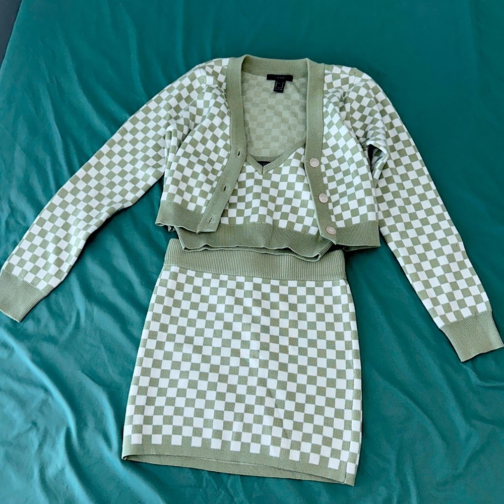 Forever 21 Checkered Skirt Shirt and Sweater Set - Olive Green, S